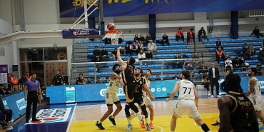 buyuksehir-ikinci-yariya-galibiyetle-basladi.jpg