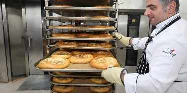 buyuksehir-ramazan-ayi-boyunca-hizir-41-afet-mutfaginda-ramazan-pidesi-uretecek.jpg