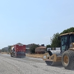 buyuksehirden-13-bin-ton-asfalt-55-kilometre-sathi-kaplama.jpg