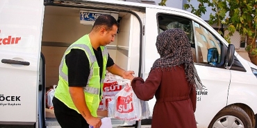 buyuksehirden-cocuklara-773-bin-400-litre-sut-destegi.jpg