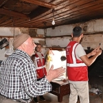 buyuksehirden-deprem-magdurlarina-yardim-eli.jpg
