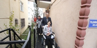 buyuksehirden-engelli-birey-icin-ozel-rampa.jpg