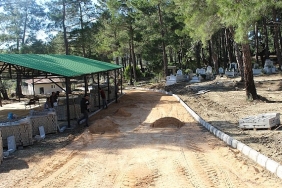 buyuksehirden-manavgatta-mezarliklarda-calisma.jpg