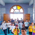 canik-belediyesinden-genclere-dondurma-ikrami.jpg