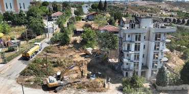 cayirovada-riskli-yapilarin-yikimina-baslandi.jpg