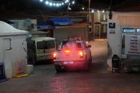 cesmede-yaz-temizligi-ve-ilaclama-seferberligi-24-saat-kesintisiz-hizmet.jpg