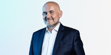 christian-stein-renault-groupun-iletisim-baskani-olarak-atandi.jpg