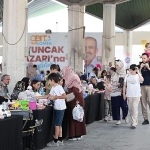 cocuklar-genc-komek-2-el-oyuncak-pazari-ile-farkindalik-kazaniyor.jpg