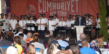 cumhuriyet-coskusu-kemalpasada-basladi.jpg