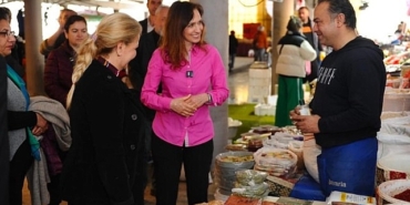 cumhuriyet-mahallesinde-700-vatandasa-tapu-mujdesi.jpg