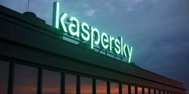 deepsneak-aldatmacasi-yapay-zeka-asistani-gibi-gorunen-yeni-zararli-yazilim-kullanici-verilerini-caliyor.jpg