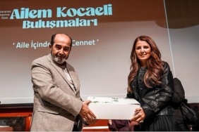 demirbag-ailem-kocaeli-bulusmasinda-konustu-aile-insanin-ilk-mektebidir.jpg
