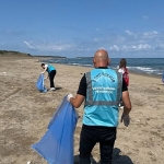 deniz-ve-kiyi-temizliginde-durmak-yok.jpg