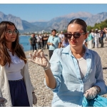 denizden-tekne-parcasi-sezlong-ve-arac-lastigi-cikti.jpg