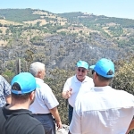 deprem-ve-dogal-afet-komisyonu-akhisarda-incelemelerde-bulundu.jpg