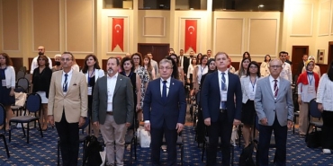 deunun-onculugunde-geriatri-gunleri-11-kez-duzenlendi.jpg