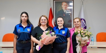 didim-belediye-baskani-hatice-gencay-kentin-refah-ve-guvenligi-icin-ozverili-bir-sekilde-gorev-yapan-didim-belediyesi-zabita-personeli-ile-bir-araya-geldi.jpg