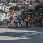 didim-belediyesi-akbukte-parka-tasi-doseme-calismalarini-surduruyor.jpg