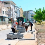 didim-belediyesinden-efeler-ve-yeni-mahallede-yol-bakim-ve-onarim-calismasi.jpg