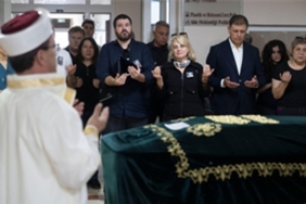 doktor-omer-cem-senakayliya-huzunlu-veda.jpg