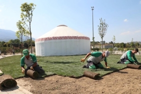 dostum-kamp-alaninda-calismalar-suruyor.jpg