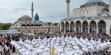dunyayi-konyada-bulusturan-21-mistik-muzik-festivali-coskuyla-basladi.jpg