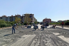 edremitin-dort-bir-yaninda-calismalar-araliksiz-suruyor.jpg