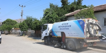 efeler-muhtarlarindan-baskan-cerciogluna-hizmet-tesekkuru.jpg