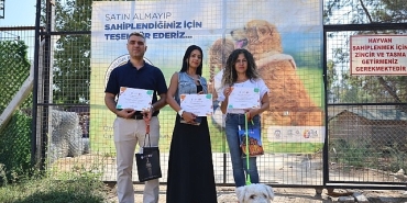 efes-selcukta-4-ekimde-anlamli-mesaj-satin-alma-sahiplen.jpg