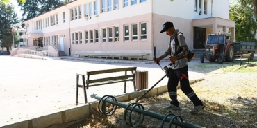 efes-selcukta-okullarda-temizlik-alarmi.jpg