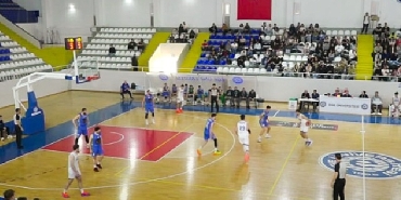 ege-universitesi-dacka-playoffa-galibiyetle-basladi.jpg