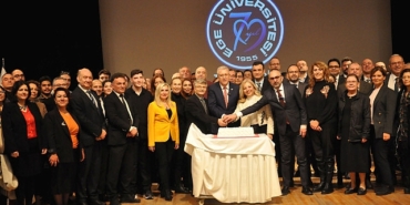 ege-universitesinde-70inci-yila-ozel-logo-tasarlandi.jpg