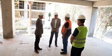 ege-universitesinde-yeni-teknopark-binasi-hizla-yukseliyor.jpg