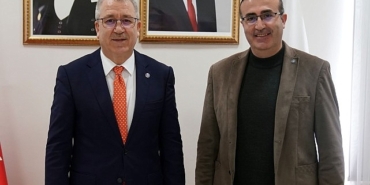 egeli-akademisyen-prof-dr-yildirim-ve-ekibi-zeybek-degnegini-literature-kazandirdi.jpg