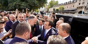 ekrem-imamoglu-bir-avuc-insani-degil-bu-memleketin-evlatlarini-mutlu-etmek-icin-hep-birlikte-milletin-iktidarina-yuruyecegiz.jpg