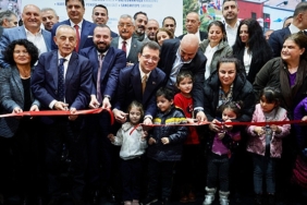 ekrem-imamoglu-cocuklarin-arasinda-konustu-mega-proje-cocuklarimizin-her-birisine-kreste-egitim-vermektir.jpg