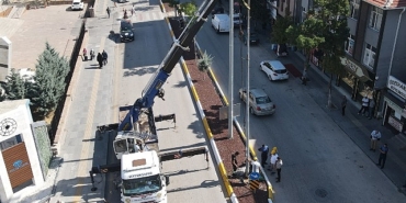elektrik-direkleri-yenileme-calismasi-basladi.jpg