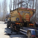 Elmalı’da zarar gören ve yıpranan yollar onarılıyor