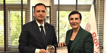 eloge-markasi-bornovanin.jpg