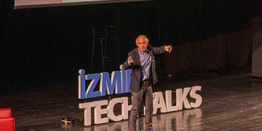emin-capa-izmir-bizim-yaratici-endustriler-merkezimiz-olmali.jpg