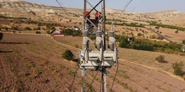 enerjisa-dagitim-sirketleri-elektrik-kesintilerini-azaltacak-kritik-teknolojiyi-yerlilestirdi.jpg