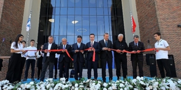 eren-holding-yonetim-kurulu-baskani-ahmet-eren-turkiyede-bu-okulun-bir-benzeri-zor-olacak.jpg