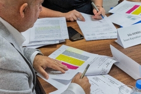 es-dost-yok-seffaflik-ve-liyakat-var.jpg