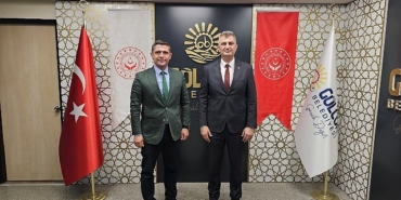 evlenecek-ciftlere-golcuk-belediyesinden-destek.jpg
