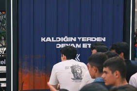 excaliburun-gucu-replay-turnuvasinda-oyuncularla-bulustu.jpg