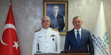 garnizon-komutanindan-baskan-buyukakina-iadei-ziyaret.jpg