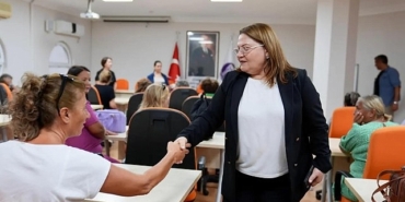 gencay-kadinlarimizin-ve-cocuklarimizin-her-zaman-yaninda-olacagiz.jpg