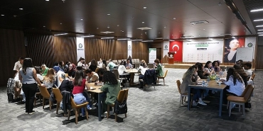 gencler-iklim-sorunlari-icin-bulustu.jpg