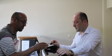 geyve-belediye-baskani-selcuk-yildizin-girisimleri-ile-geyve-belediyesinde-kredi-karti-ile-odeme-donemi-basladi.jpg