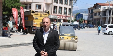 geyvede-asfalt-yama-calismalari-hiz-kesmeden-devam-ediyor.jpg